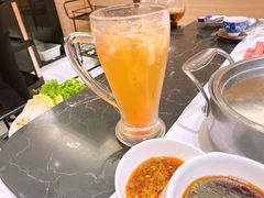 -红鼎豆捞·非遗鲍皇汤火锅(宝丰路店)