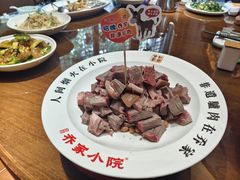 -乔家小院•非遗驴肉•本地小海鲜(滨河路店)