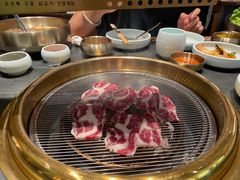 -韩白山·朝鲜族烤牛肉·酱蟹(长宁龙之梦店)