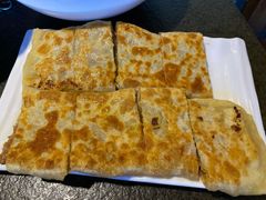 -靠山屯东北农家菜(八龙桥雅苑店)