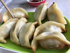 锅贴-珊珊小笼馆(仙霞路店)