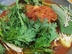 -喇喇排骨火锅·传统韩式脊骨汤(望京西园总店)