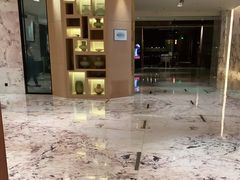 -上海漕河泾万丽酒店