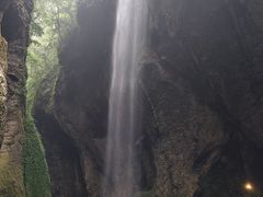 -龙水峡地缝景区