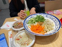 -人人馋羊汤·饸饹面(住总万科店)