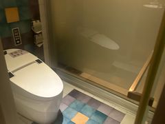 -喜鹊愉家酒店(郑州曼哈顿博览中心地铁站店)