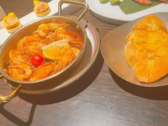 橄榄油蒜香煎虾-庐灶江南·江南菜·四合院Bistro(东直门雍和宫·原华侨宾馆店)