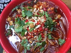 -四小区火锅·巷子里的重庆火锅(花照壁店)