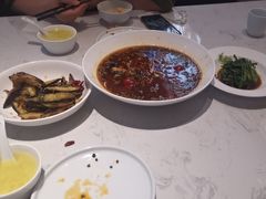 -峨嵋小镇·川菜(勒泰中心店)