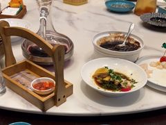 -荷塘秋月·本帮江浙菜(国权路店)