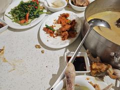 -肥仔文澳门猪骨煲(南京西路店)