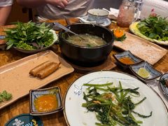 -Hoang Yen Vietnamese Cuisine