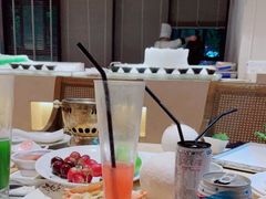 -雍和会海鲜姿造自助(湖东路店)