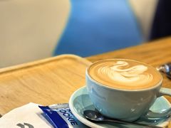 -蔚来中心(北京中关村店)