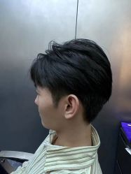 -米可造型烫发染发