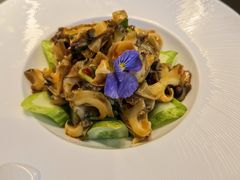 温拌海螺-东莱馋房(陆家嘴店)
