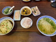 枫镇大肉-同得兴 Since·1995 传统苏式面馆(嘉馀坊店)