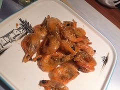 元宝虾-松沪名灶·豆浆鱼头·新上海菜(飞航吾悦广场店)