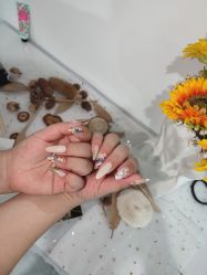 点击看大图 -猫小姐美发美甲造型店