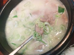 牛杂雪浓汤-神仙雪浓汤(明洞店)