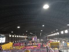 -嘿哟动霸CHUA·新潮玩运动娱乐中心·蹦床滑冰团建乐园