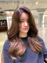 -AYO SALON