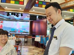 -五月花海鲜城