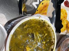 金汤酸菜肥肠米线-魏家凉皮(铜锣湾店)