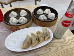 -珊珊小笼馆(仙霞路店)