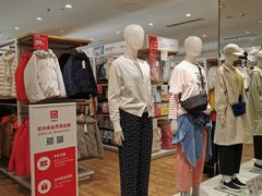 -优衣库(上海颛桥万达广场店)