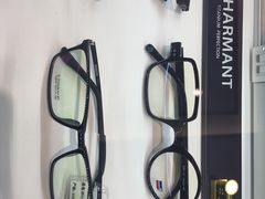 -回瑞眼镜·蔡司·依视路官方授权店(广益路万达店)