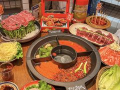 -热火朝天鲜切牛肉火锅(南强街巷店)