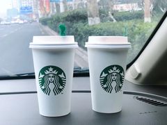 -星巴克(青岛佳世客店)