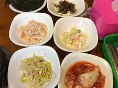 -亲昵春川鸡排(韩国美食街店)
