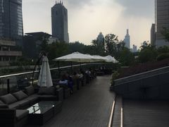 -UNI UNI(环亚凯瑟琳店)