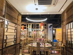 -月满大江火锅(总府路店)