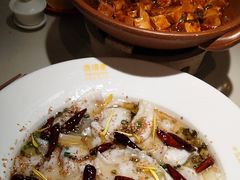 -渔语鱼酸菜鱼新川菜(来福士店)