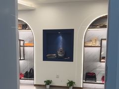 -聚云奢二手奢侈品黄金手表包包回收·中古店(中福城店)