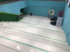 -爱睿思儿童早教亲子游泳(万象城店)
