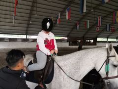 -月河湾马术俱乐部(朝阳店)