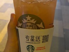冰摇桃桃乌龙茶-星巴克(北新泾店)