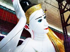 -ခြောက်ထပ်ကြီးရွှေသာလျောင်းဘုရားကြီး