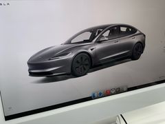-TESLA 特斯拉(广州天环广场体验店)