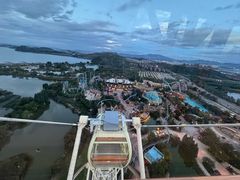 -七彩云南欢乐世界