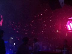 -Club Queen皇后酒吧