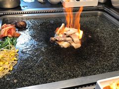 -极简·炭火烤肉主题餐厅·龙虾烧烤·烤羊排(宝龙店)