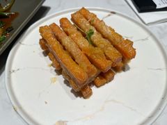 -本来精品川菜(嘉里中心店)