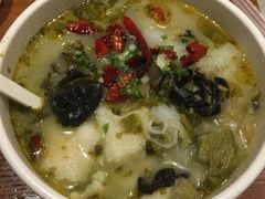 -渝是乎川渝小炒(新世界百货望京店)