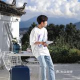 · 民宿在丽江古城北门坡的山顶，视野很好