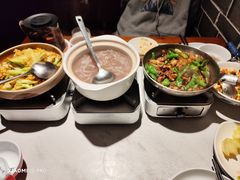 -湘西小馆(滨河路店)